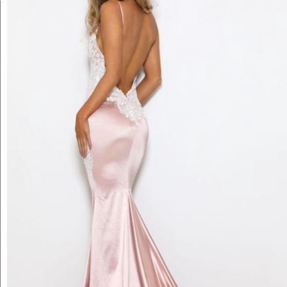 Prom dress - Picture 3 of 3